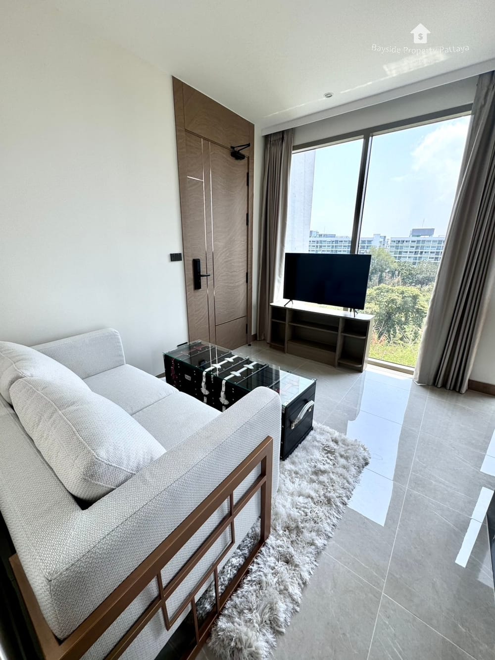 Sea View 1-Bedroom Condo for Sale in The Riviera Ocean Drive, Jomtien, Pattaya 20