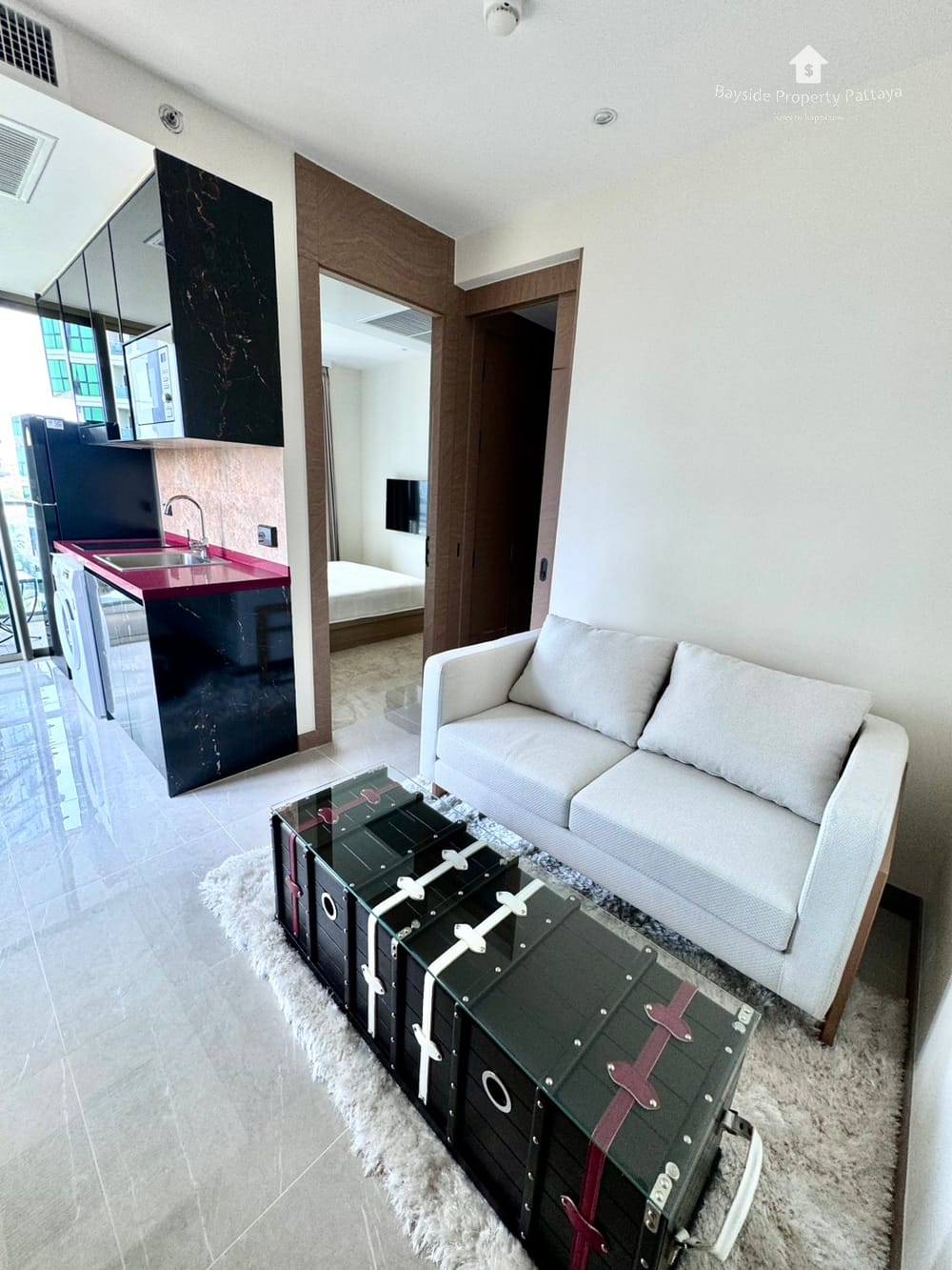 Sea View 1-Bedroom Condo for Sale in The Riviera Ocean Drive, Jomtien, Pattaya 23