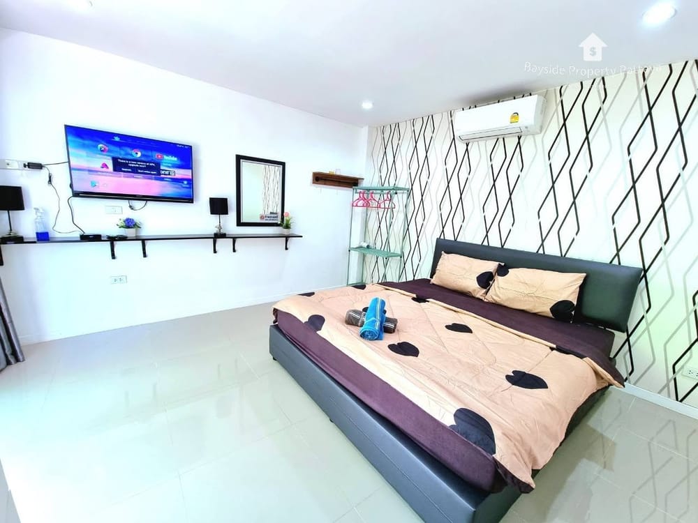spacious-3-bedroom-villa-for-rent-in-bang-saray-pattaya-with-city-view-and-air-conditioning-bpp-288 5
