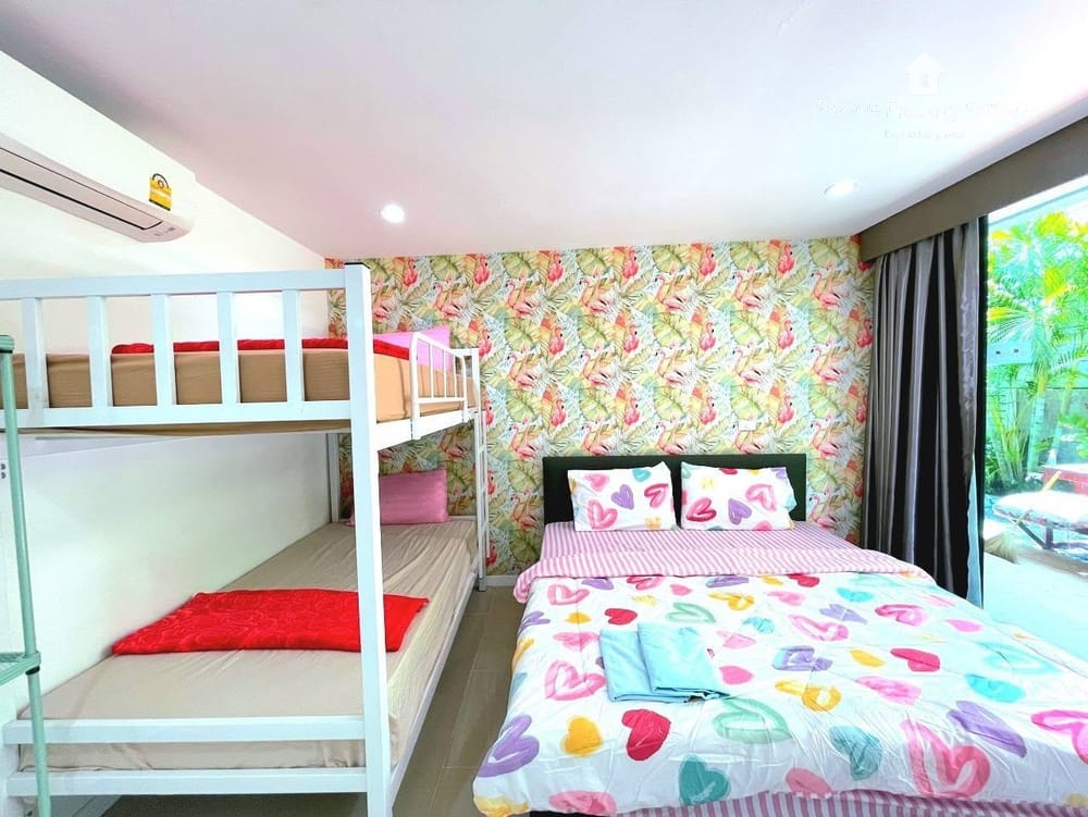 Spacious 3-Bedroom Villa for Rent in Bang Saray, Pattaya with City View and Air Conditioning 11