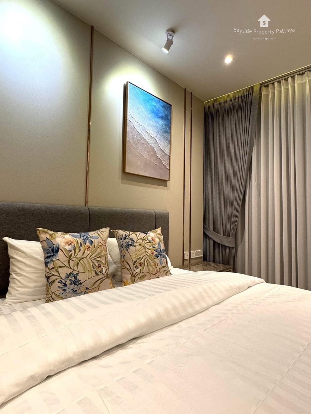 luxury-beachfront-condo-for-sale-and-rent-at-arom-wongamat-pattaya-bpp-283 3