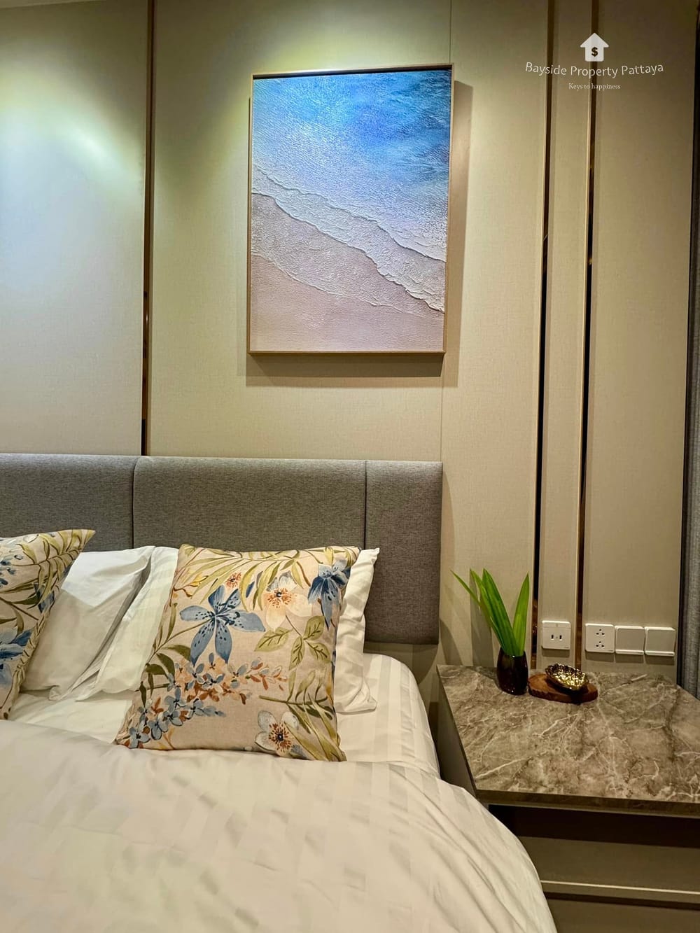 luxury-beachfront-condo-for-sale-and-rent-at-arom-wongamat-pattaya-bpp-283 4