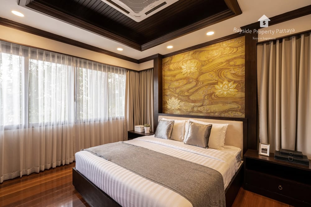 Spacious 6-Bedroom House for Rent in Baan Natcha, Pattaya City - Pet Friendly with 24/7 Security 9