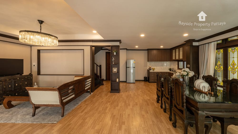 Spacious 6-Bedroom House for Rent in Baan Natcha, Pattaya City - Pet Friendly with 24/7 Security 22