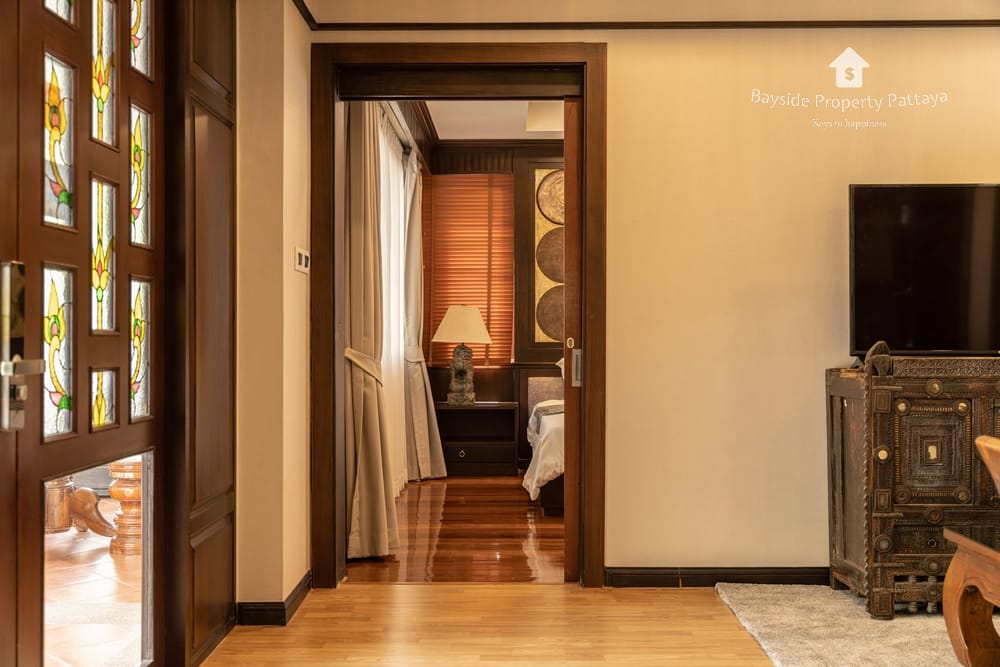 Spacious 6-Bedroom House for Rent in Baan Natcha, Pattaya City - Pet Friendly with 24/7 Security 26