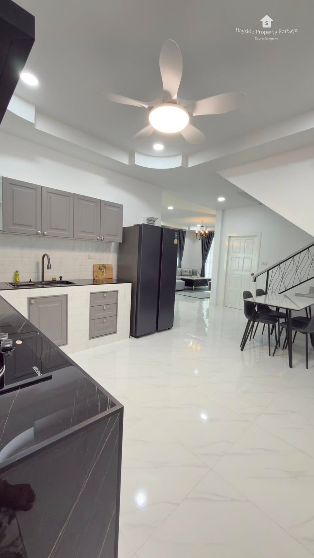spacious-4-bedroom-detached-house-for-sale-in-east-pattaya-pet-friendly-with-air-conditioning-bpp-280 5