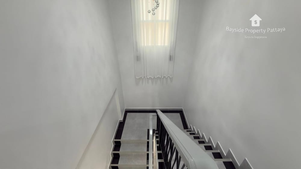 ขาย 4 ห้องนอน บ้าน ใน พัทยาตะวันออก, พัทยา 13