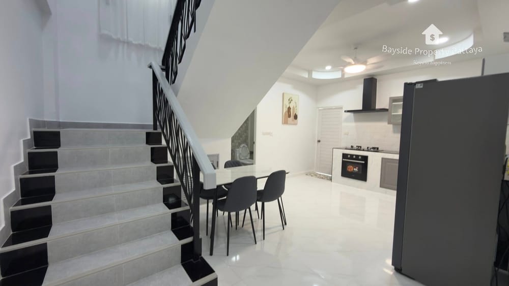 ขาย 4 ห้องนอน บ้าน ใน พัทยาตะวันออก, พัทยา 15