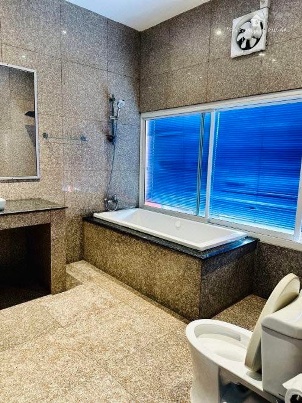 Hotel in Pattaya City zu verkaufen – 36 Zimmer, tierfreundlich und klimatisiert 10