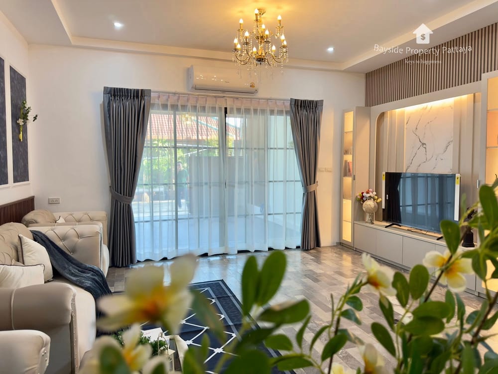 spacious-3-bedroom-house-for-sale-in-east-pattaya-pet-friendly-with-air-conditioning-bpp-336 2