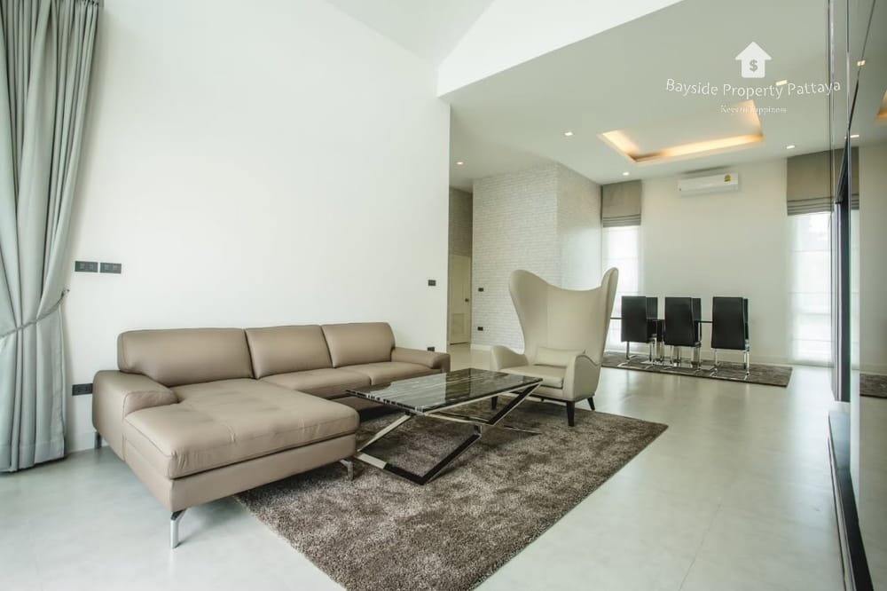 pet-friendly-3-bedroom-house-for-rent-in-patta-prime-nong-pla-lai-pattaya-with-247-security-bpp-329 4