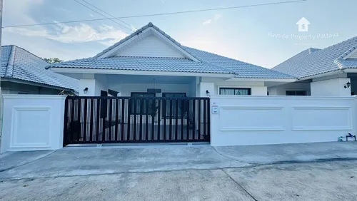 3-bedroom-detached-house-for-sale-in-dspace-pattaya-village-with-247-security-bpp-338