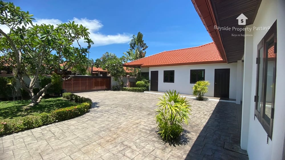 3-Bedroom Pool Villa for Sale in Baan Balina 3, East Pattaya - Pet Friendly with Air Conditioning 9