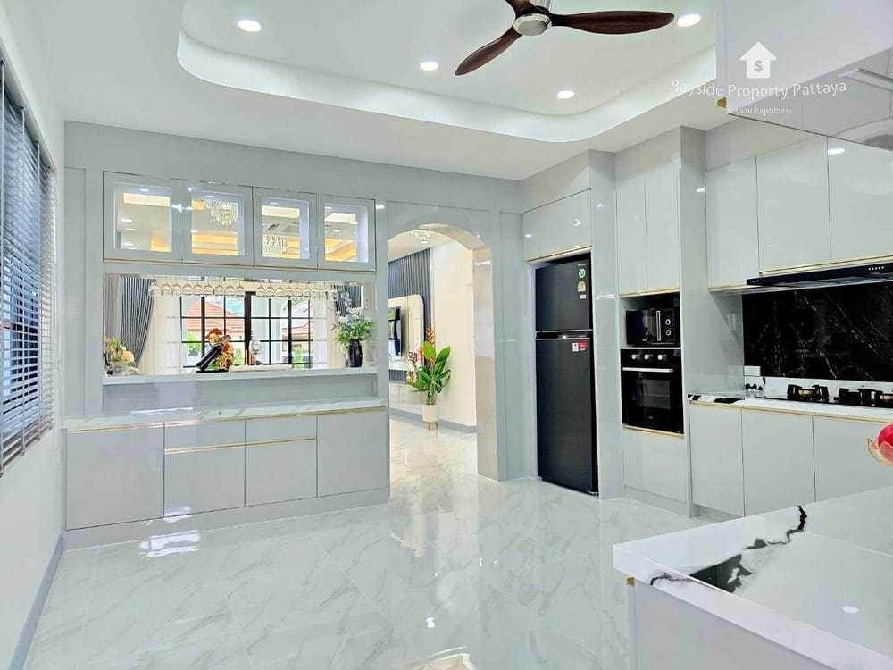 ขาย 4 ห้องนอน บ้าน ใน พัทยาตะวันออก, พัทยา 7