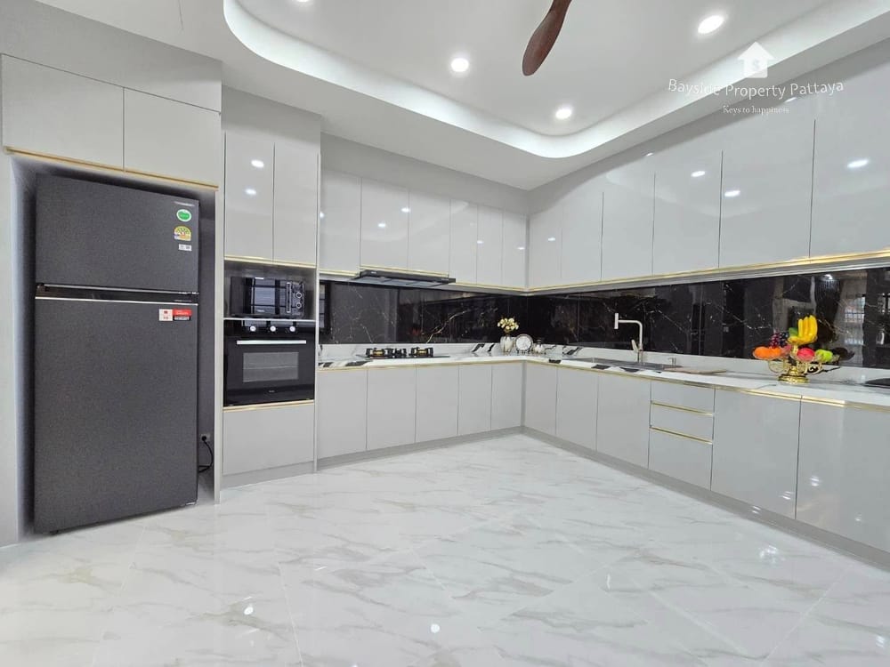 ขาย 4 ห้องนอน บ้าน ใน พัทยาตะวันออก, พัทยา 20