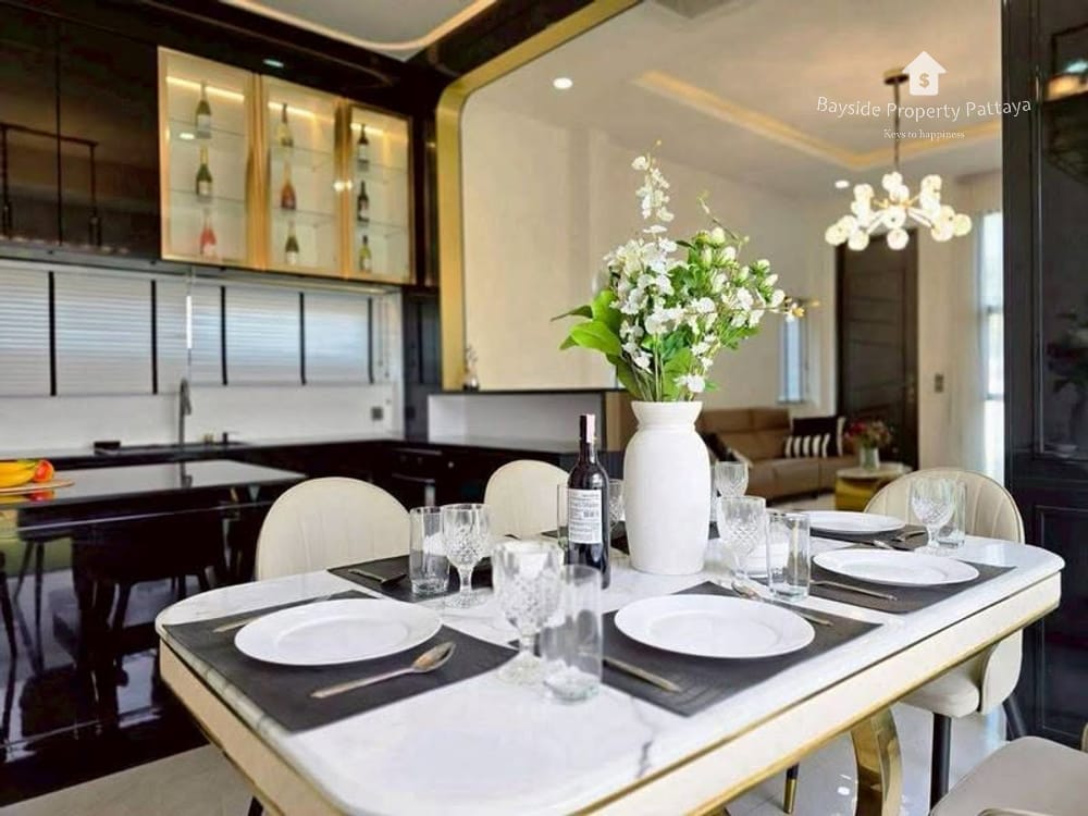 芭提雅市中心Meet Point Siam Country Club别墅123平米3室4卫出售或出租 5