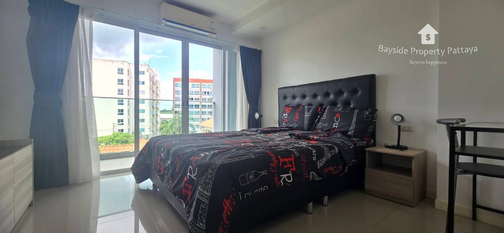Modern 1-Bedroom Studio for Rent with City View in Bang Saray, Pattaya 2