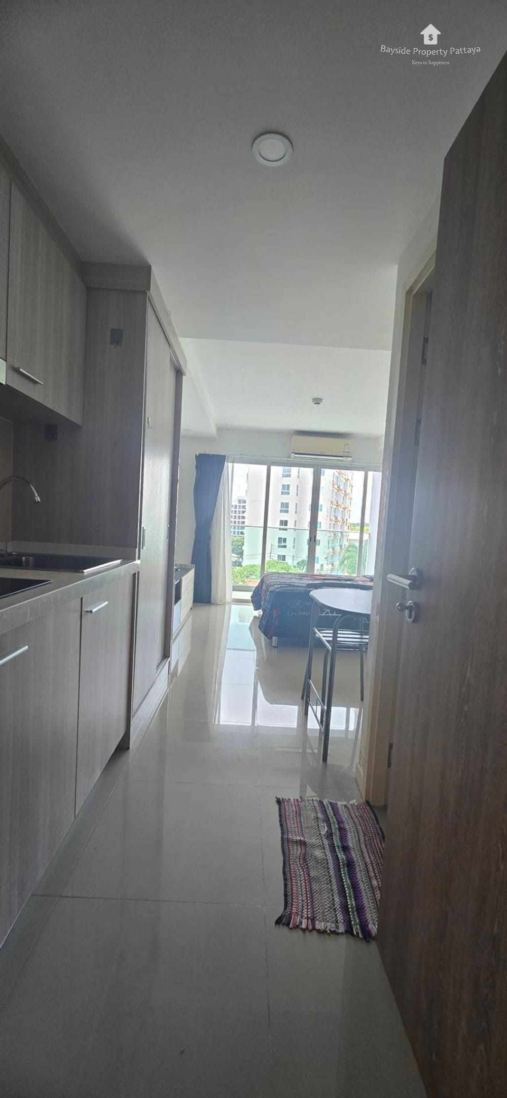 Modern 1-Bedroom Studio for Rent with City View in Bang Saray, Pattaya 10