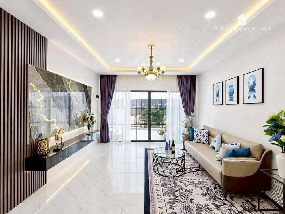 Spacious 3-Bedroom Townhouse for Rent in Nong Yai, Chonburi-Pattaya with Air Conditioning 2