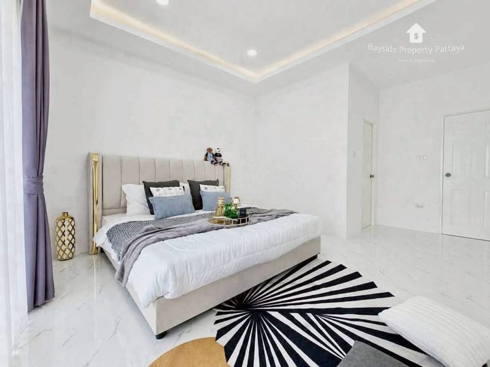 Spacious 3-Bedroom Townhouse for Rent in Nong Yai, Chonburi-Pattaya with Air Conditioning 6
