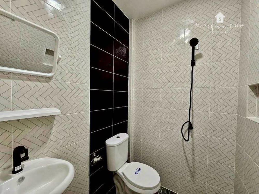 Spacious 3-Bedroom Townhouse for Rent in Nong Yai, Chonburi-Pattaya with Air Conditioning 13