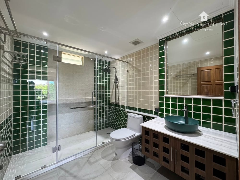 1-Bedroom Condo for Sale at The Residence Jomtien Beach, Pattaya - 24/7 Security 21