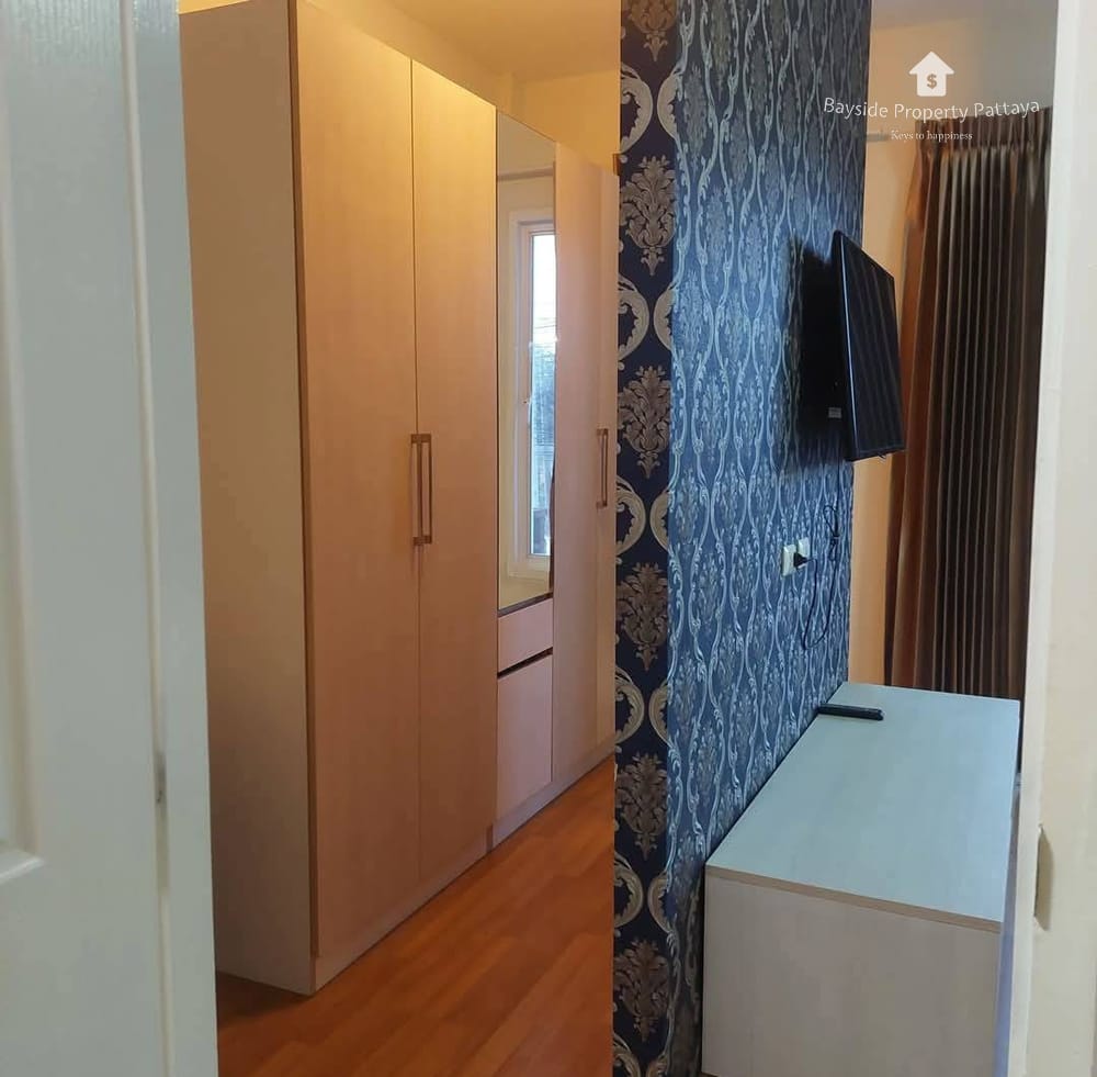 Pet-Friendly 3-Bedroom Townhouse with Air Conditioning in East Pattaya 18