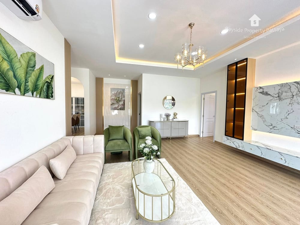 Spacious 3-Bedroom Detached House for Sale in Eakmongkol Village 4, East Pattaya - Pet Friendly 7