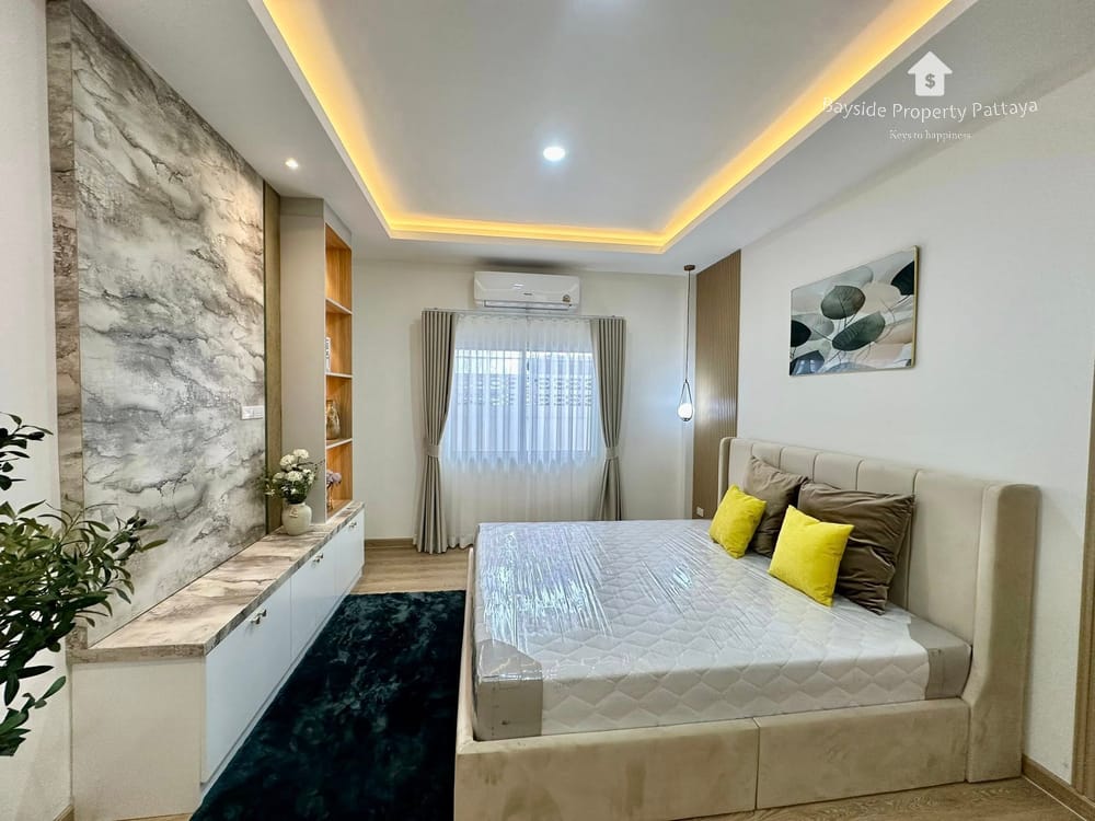 Spacious 3-Bedroom Detached House for Sale in Eakmongkol Village 4, East Pattaya - Pet Friendly 15