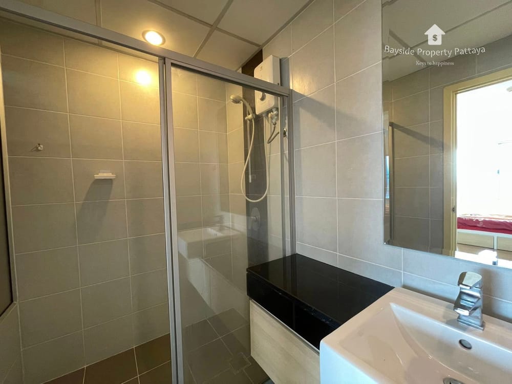 Sea View 1 Bedroom Condo for Sale at Supalai Mare @ Pattaya in Jomtien 8