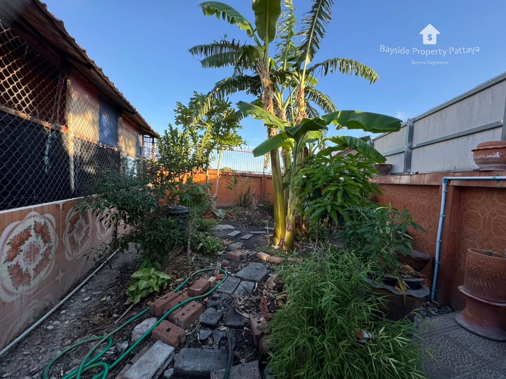 2-Bedroom House in Eakmongkol Village 1, East Pattaya - Pet Friendly with Air Conditioning 19