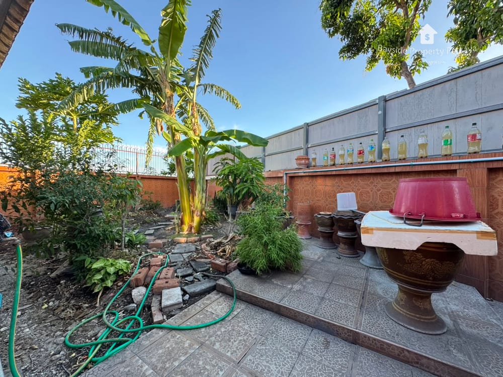 2-Bedroom House in Eakmongkol Village 1, East Pattaya - Pet Friendly with Air Conditioning 20
