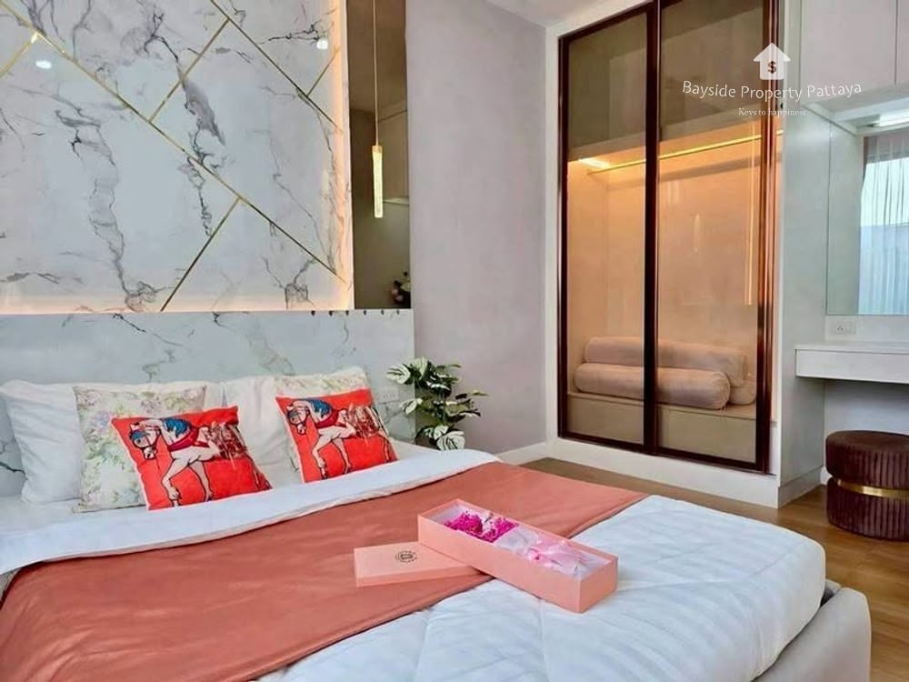 Spacious 3-Bedroom Pool Villa for Rent in East Pattaya - Pet Friendly with Air Conditioning 13