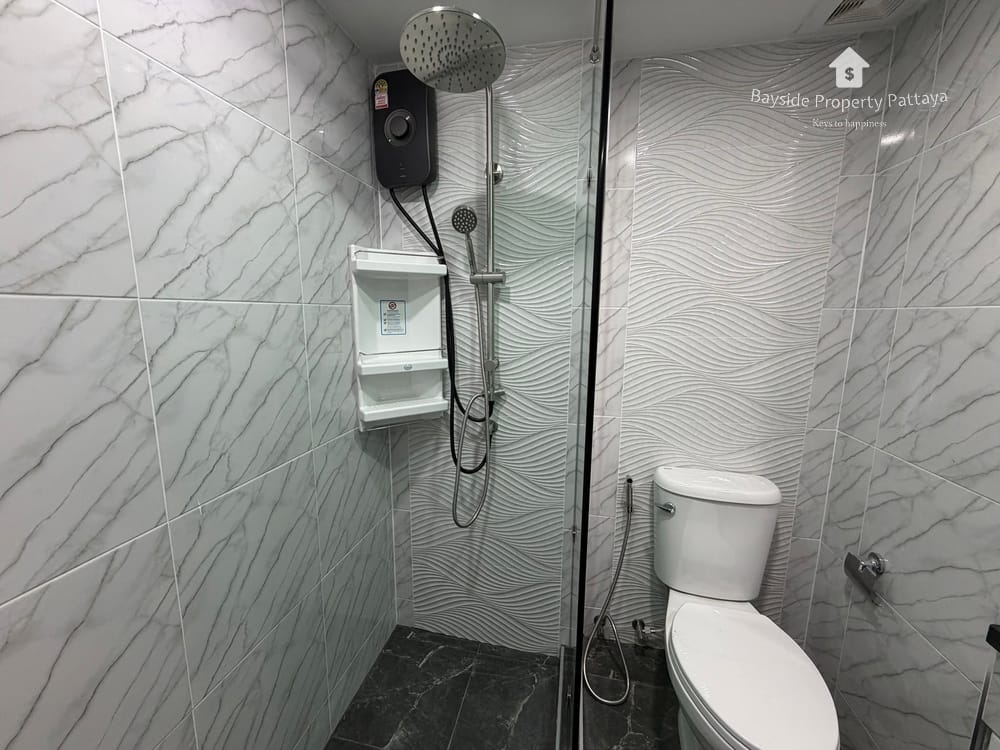 Beachfront Studio for Sale and Rent in Pattaya Condotel Chain, Jomtien 15
