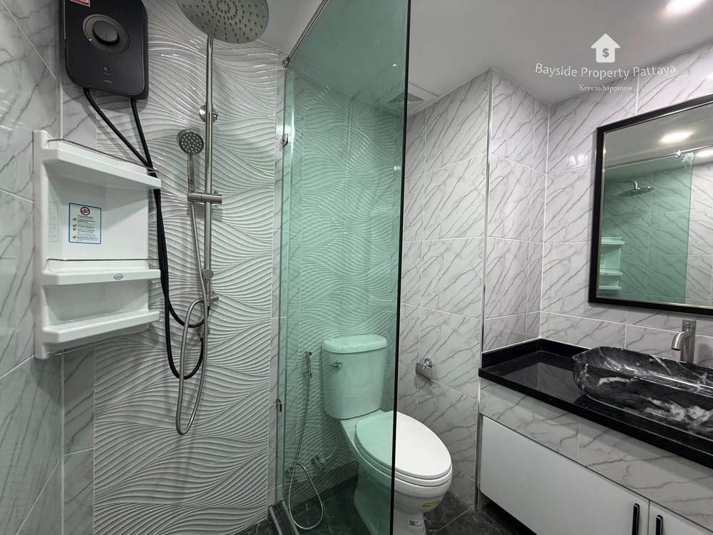 Beachfront Studio for Sale and Rent in Pattaya Condotel Chain, Jomtien 16
