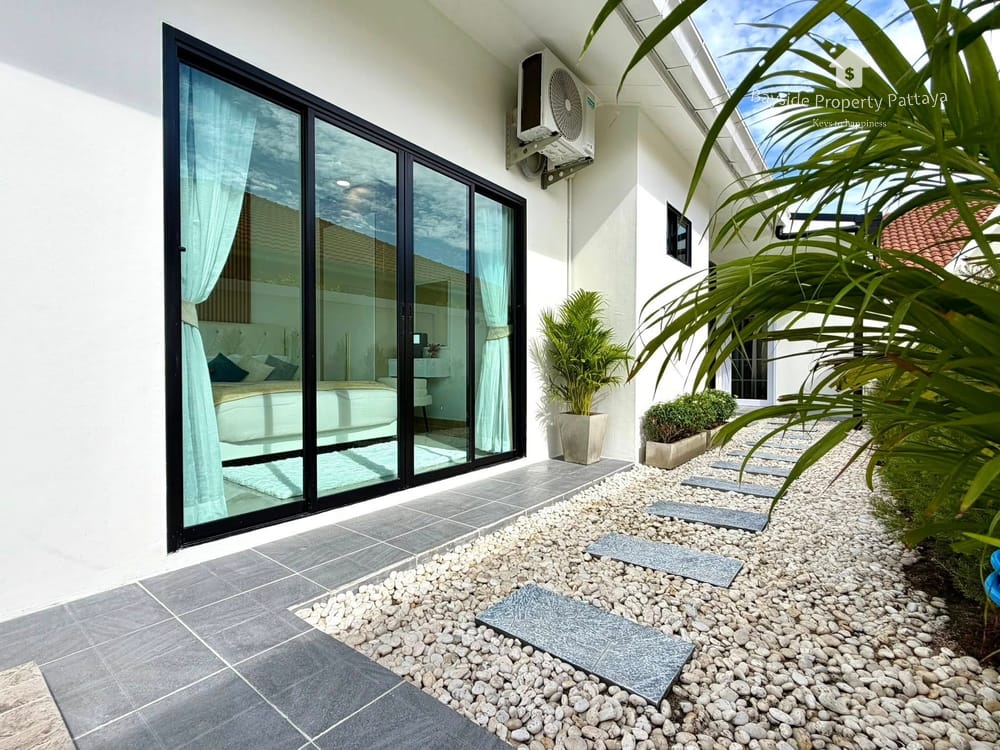 Eakmongkol Village 4: Villa mit 3 Schlafzimmern, Pool & Stadtblick in Ost-Pattaya 4