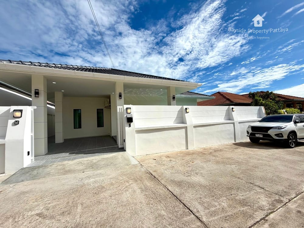 Eakmongkol Village 4: Villa mit 3 Schlafzimmern, Pool & Stadtblick in Ost-Pattaya 14