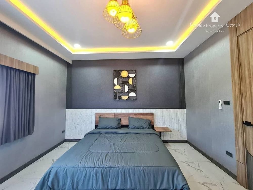 ขาย 6 ห้องนอน บ้าน ใน พัทยาตะวันออก, พัทยา 13