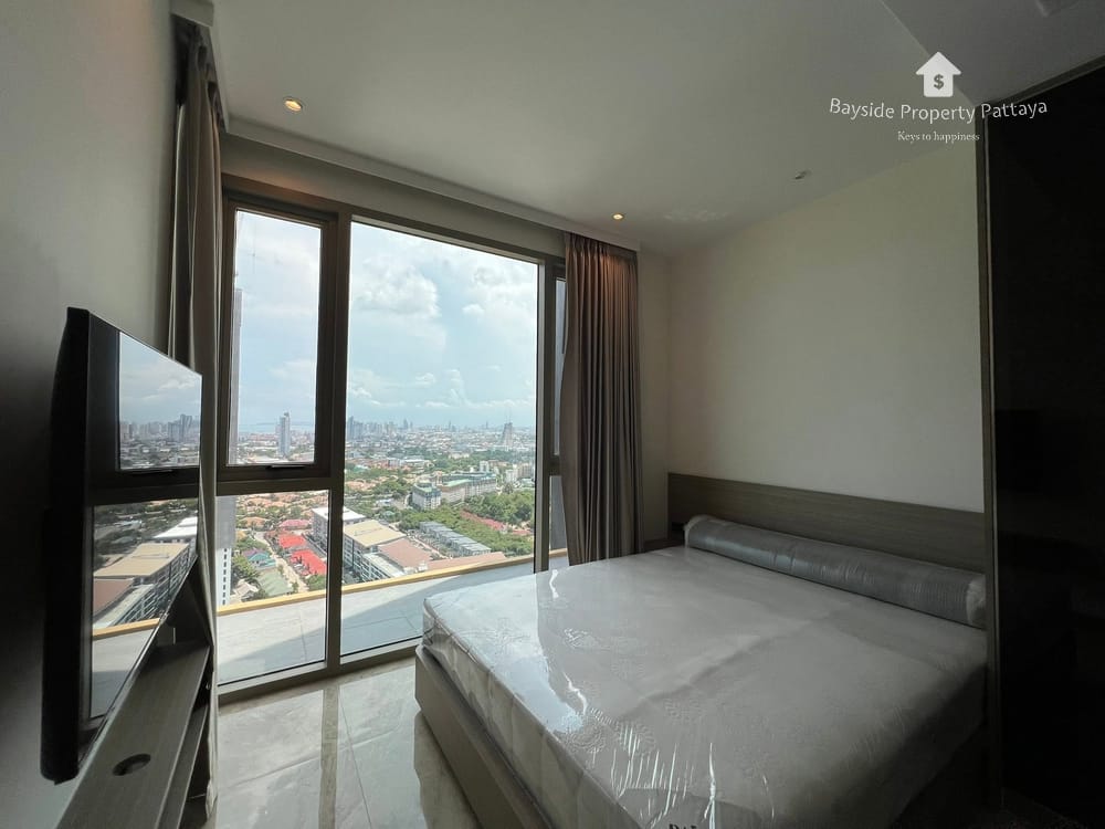 Stunning 1-Bedroom Sea View Condo for Sale at The Riviera Ocean Drive, Jomtien 4