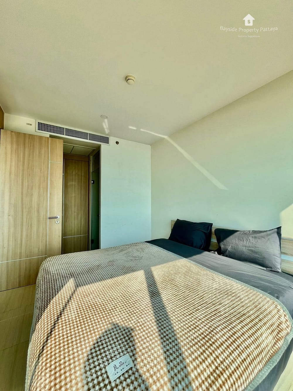 Sea View 1-Bed Condo for Rent at The Riviera Jomtien, Pattaya - 24/7 Security 7