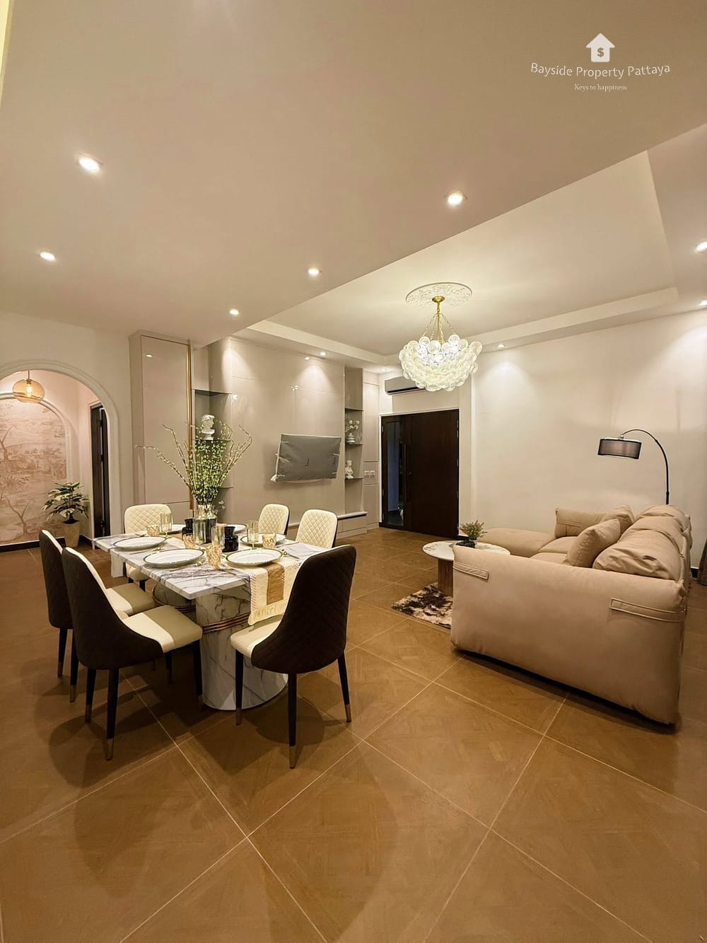 3-Bedroom Pool Villa for Sale in Eakmongkol Village 1, East Pattaya - Pet Friendly 5