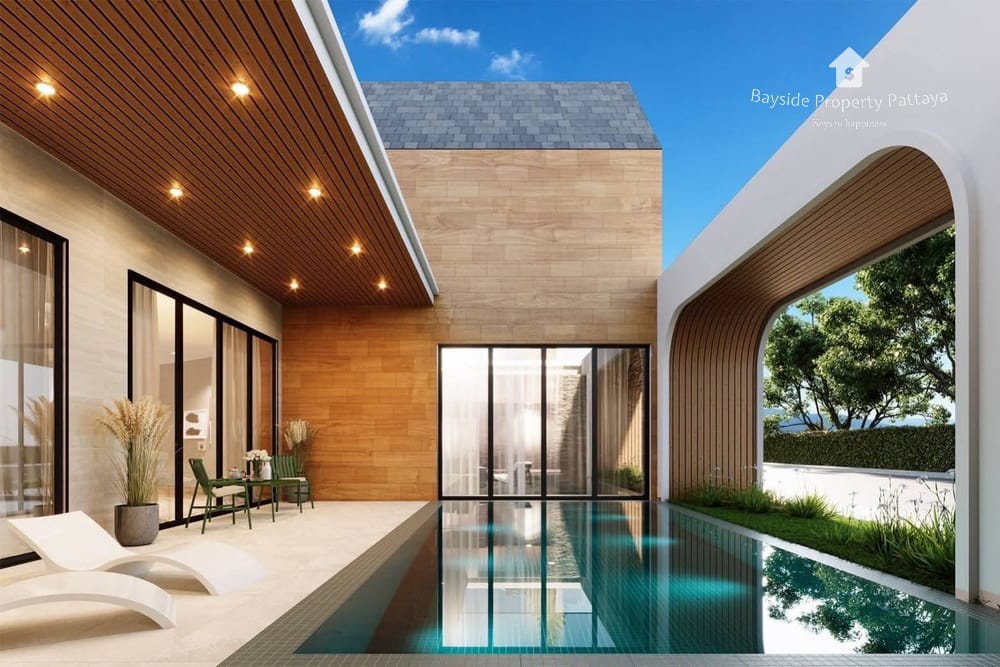 Spacious 4-Bedroom Villa for Sale and Rent in East Pattaya 13
