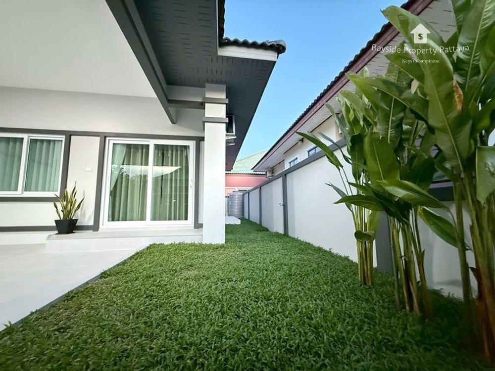 2-Bedroom House for Sale with Air Conditioning in Nong Pla Lai, Pattaya 11