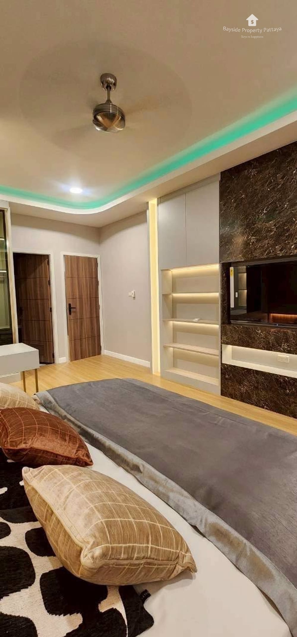 Spacious 4-Bedroom Villa for Sale and Rent in East Pattaya - Pet Friendly with Air Conditioning 7