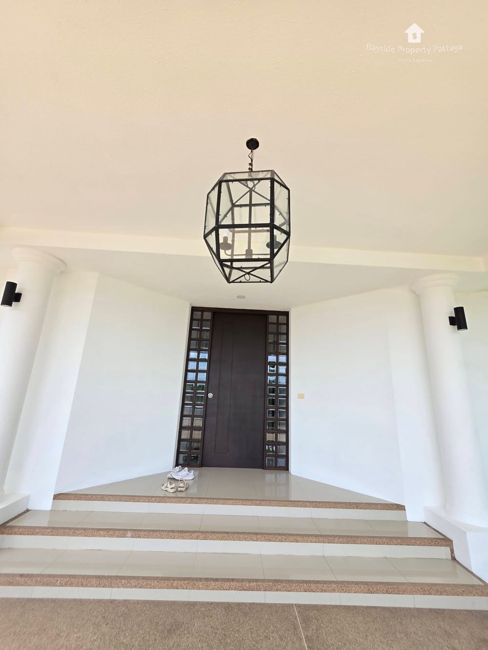 Spacious 4-Bedroom Pool Villa with Air Conditioning in East Pattaya 46