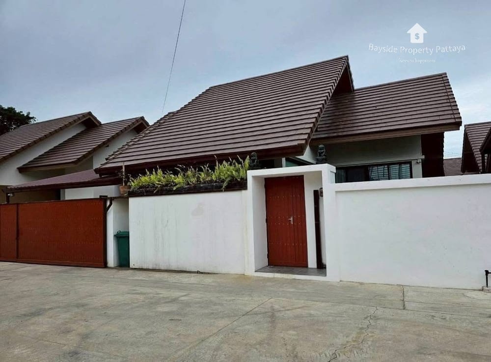 Moderne Villa mit 2 Schlafzimmern zum Verkauf in The Maple Pattaya, Ost-Pattaya 15