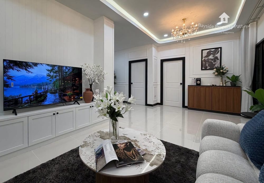 spacious-3-bedroom-detached-house-for-sale-in-eakmongkol-village-4-east-pattaya-bpp-345 4