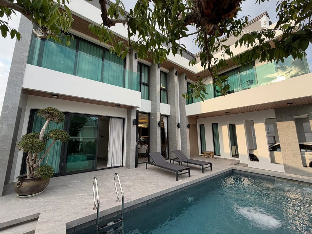 stunning-5-bedroom-pool-villa-for-sale-in-east-pattaya-pet-friendly-with-air-conditioning-bpp-342 1