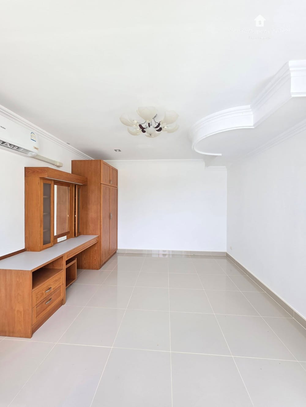 Продается 7-к. вилла, 700м², 2/2 эт. с видом на море и бассейном в Bang Saray 8