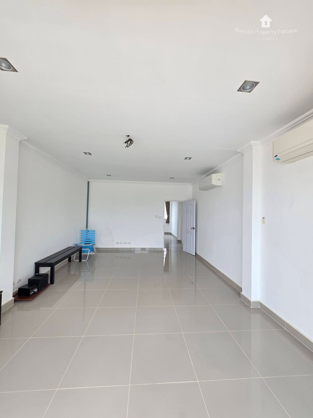 Продается 7-к. вилла, 700м², 2/2 эт. с видом на море и бассейном в Bang Saray 10